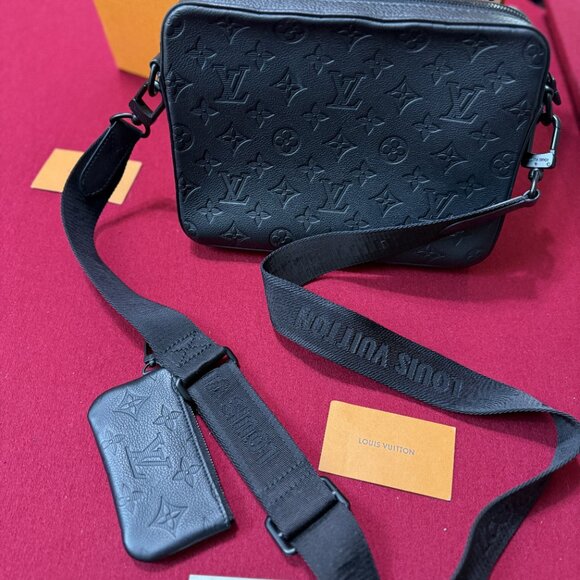 Louis Vuitton Monogram Shadow Calfskin Trio Messenger - Picture 3 of 9